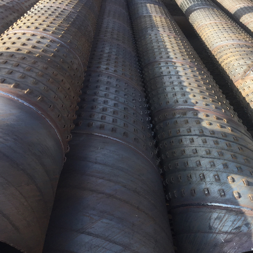 深圳孔式滤水管的材质选择